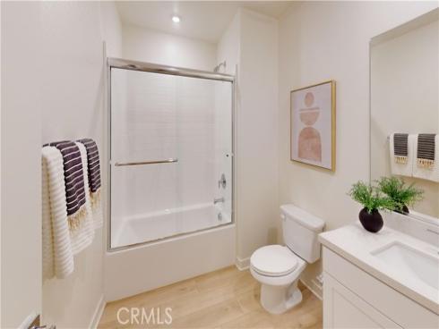 1814 E 1st 350 Street, Santa Ana, CA