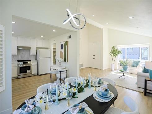 2301 W Manly , Santa Ana, CA