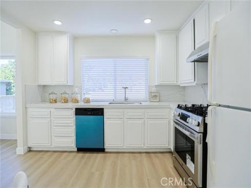 2301 W Manly , Santa Ana, CA