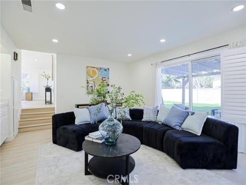 2301 W Manly , Santa Ana, CA