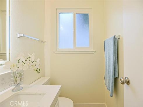 2301 W Manly , Santa Ana, CA