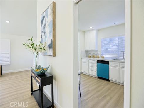 2301 W Manly , Santa Ana, CA