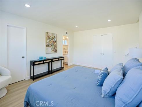 2301 W Manly , Santa Ana, CA