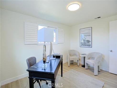 2301 W Manly , Santa Ana, CA