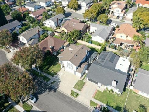 2301 W Manly , Santa Ana, CA