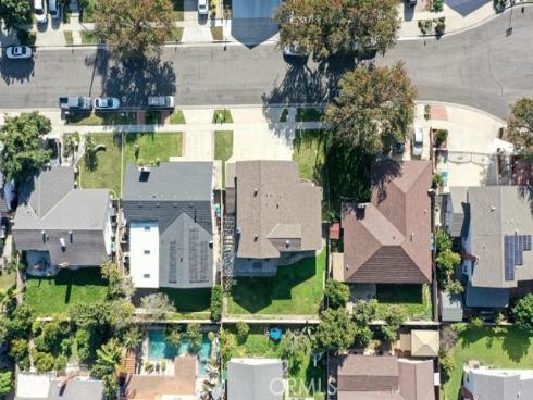 2301 W Manly , Santa Ana, CA