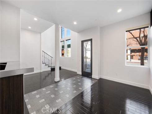 190 W 3rd , Santa Ana, CA