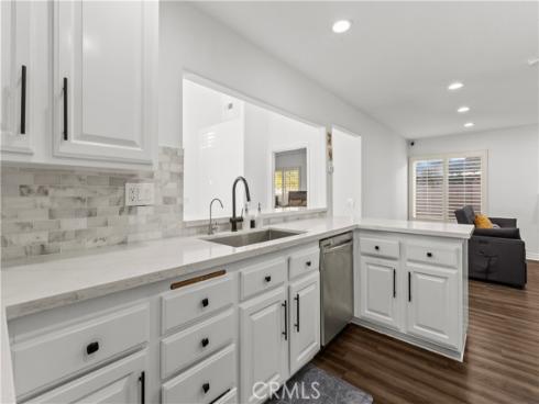 2624 S Griset , Santa Ana, CA