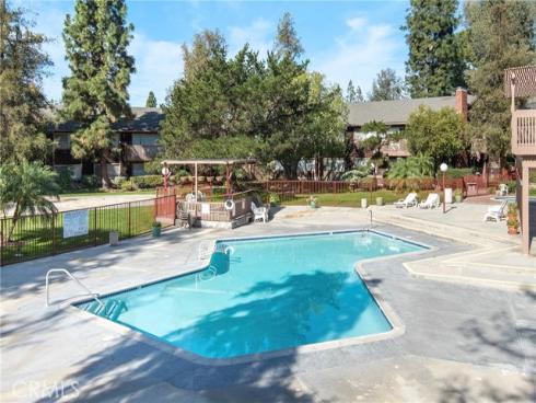 1076 Cabrillo Park C Drive, Santa Ana, CA