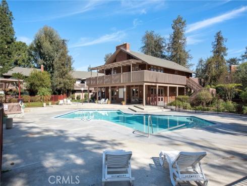 1076 Cabrillo Park C Drive, Santa Ana, CA