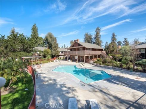 1076 Cabrillo Park C Drive, Santa Ana, CA