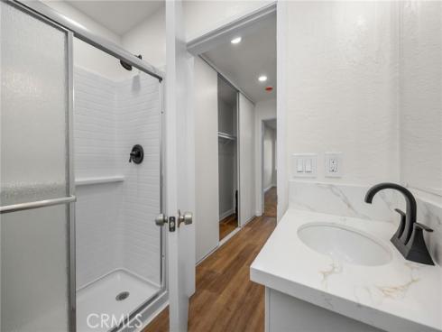 600 W 3rd B205 Street, Santa Ana, CA