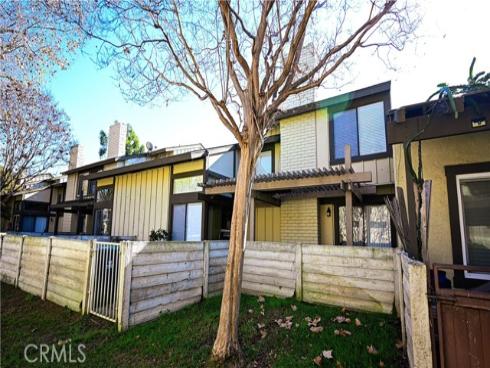 2514 N Tustin  F(66) , Santa Ana, CA