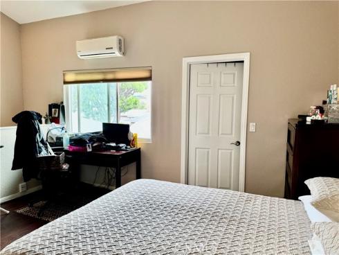 3913 W Hazard D , Santa Ana, CA