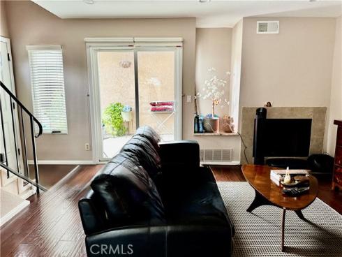 3913 W Hazard D , Santa Ana, CA