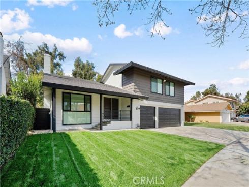 2534  Alona  , Santa Ana, CA