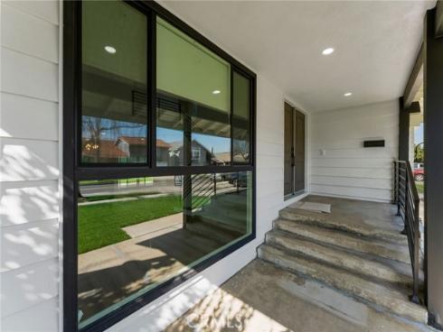 2534  Alona  , Santa Ana, CA