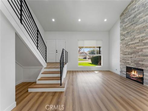 2534  Alona  , Santa Ana, CA