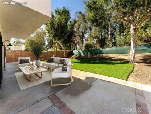 2534  Alona  , Santa Ana, CA