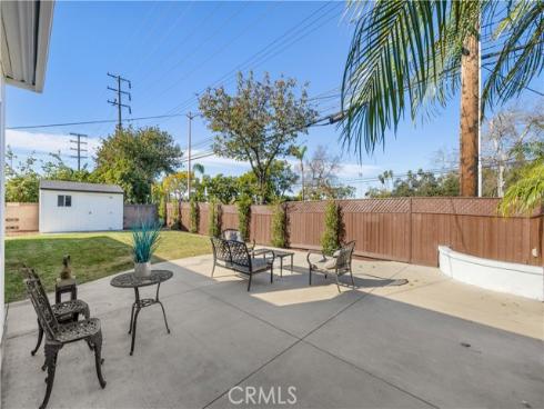 2029 W Flora , Santa Ana, CA