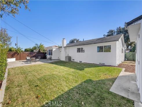 2029 W Flora , Santa Ana, CA