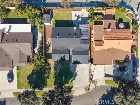 2029 W Flora , Santa Ana, CA