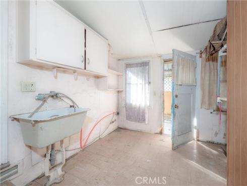 1122  Kilson  , Santa Ana, CA