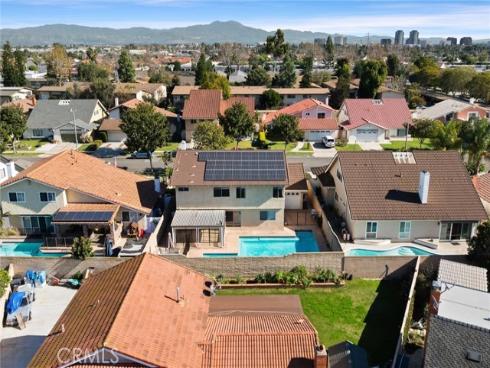 3018 S Pacific Avenue, Santa Ana, CA