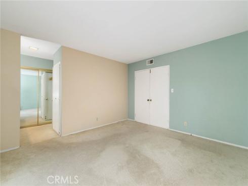 1709 Park Glen D Circle, Santa Ana, CA