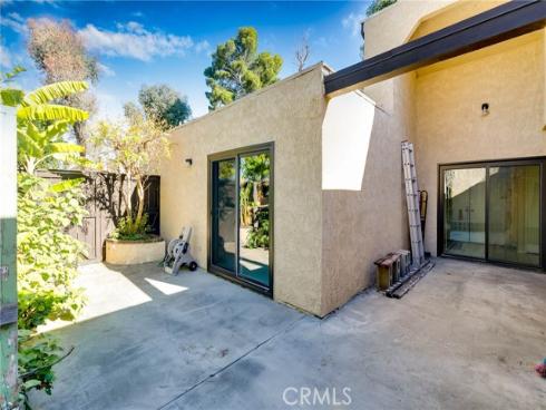 1709 Park Glen D Circle, Santa Ana, CA