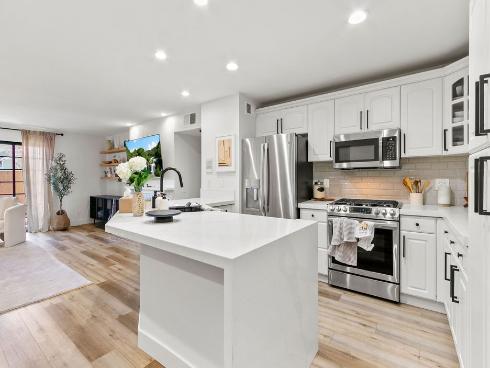 3621 S Bear C , Santa Ana, CA