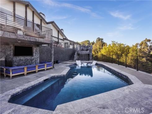 1711 Sirrine , Santa Ana, CA