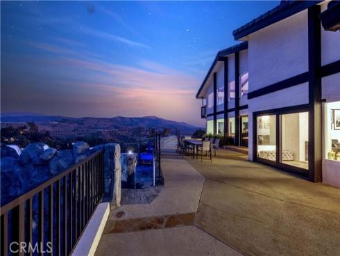 1711 Sirrine , Santa Ana, CA