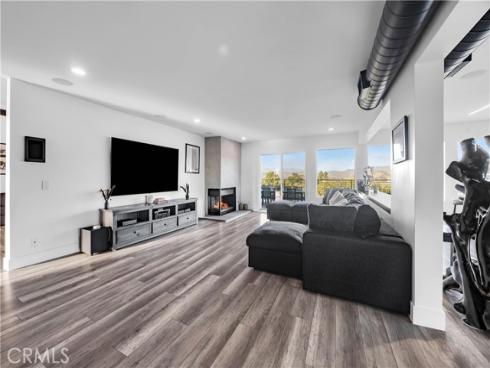 1711 Sirrine , Santa Ana, CA