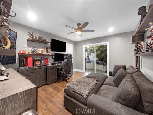 1711 Sirrine , Santa Ana, CA