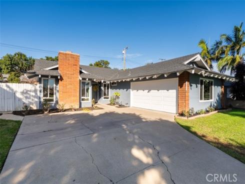 1913 W Adams , Santa Ana, CA