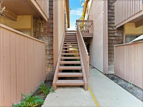 1062 Cabrillo Park C , Santa Ana, CA