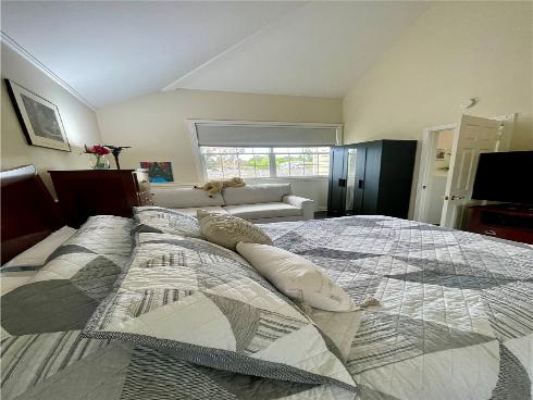 3680 S Bear 16 - J Street, Santa Ana, CA