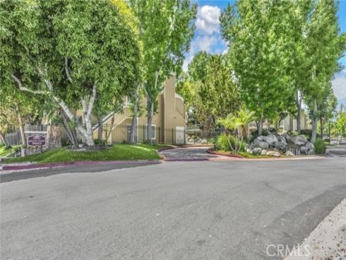 3680 S Bear 16 - J Street, Santa Ana, CA