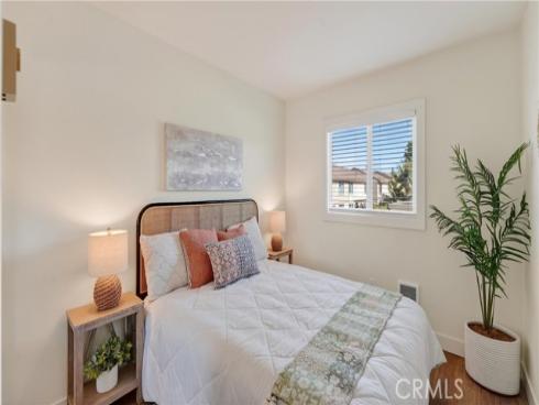 461 W Alton C , Santa Ana, CA