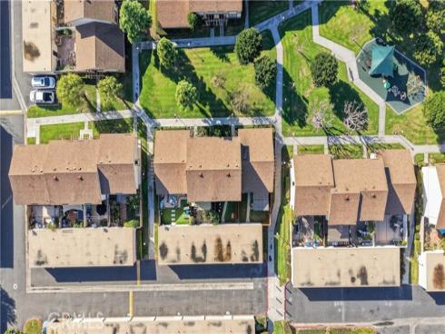 461 W Alton C , Santa Ana, CA