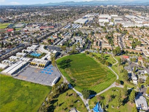 461 W Alton C , Santa Ana, CA