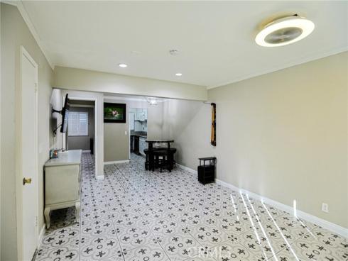 631 N Bristol 62 , Santa Ana, CA