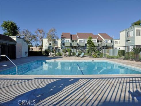 631 N Bristol 62 , Santa Ana, CA