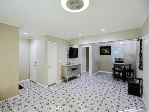 631 N Bristol 62 , Santa Ana, CA