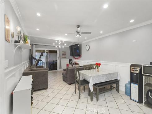 1000 W Macarthur 18 Boulevard, Santa Ana, CA