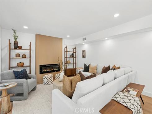 10222 Deerhill , Santa Ana, CA