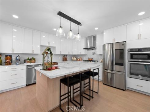 2101 N Westwood Avenue, Santa Ana, CA