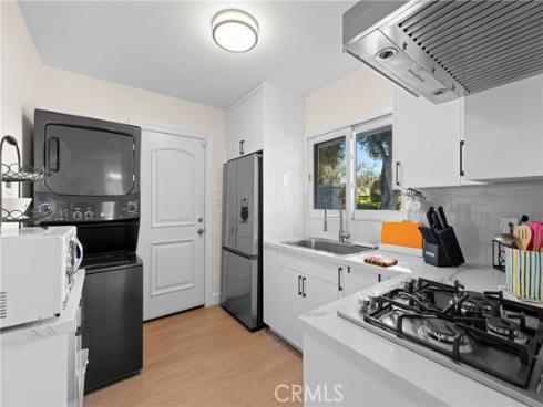 2101 N Westwood Avenue, Santa Ana, CA