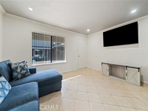 2443 Deodar 2 Street, Santa Ana, CA